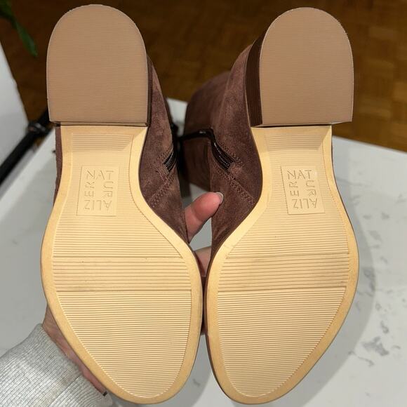 Naturalizer Women's Demi Wide-Calf Tall Zip-Up Boots Dark Brown Suede,Size 4,New - Picture 7 of 9